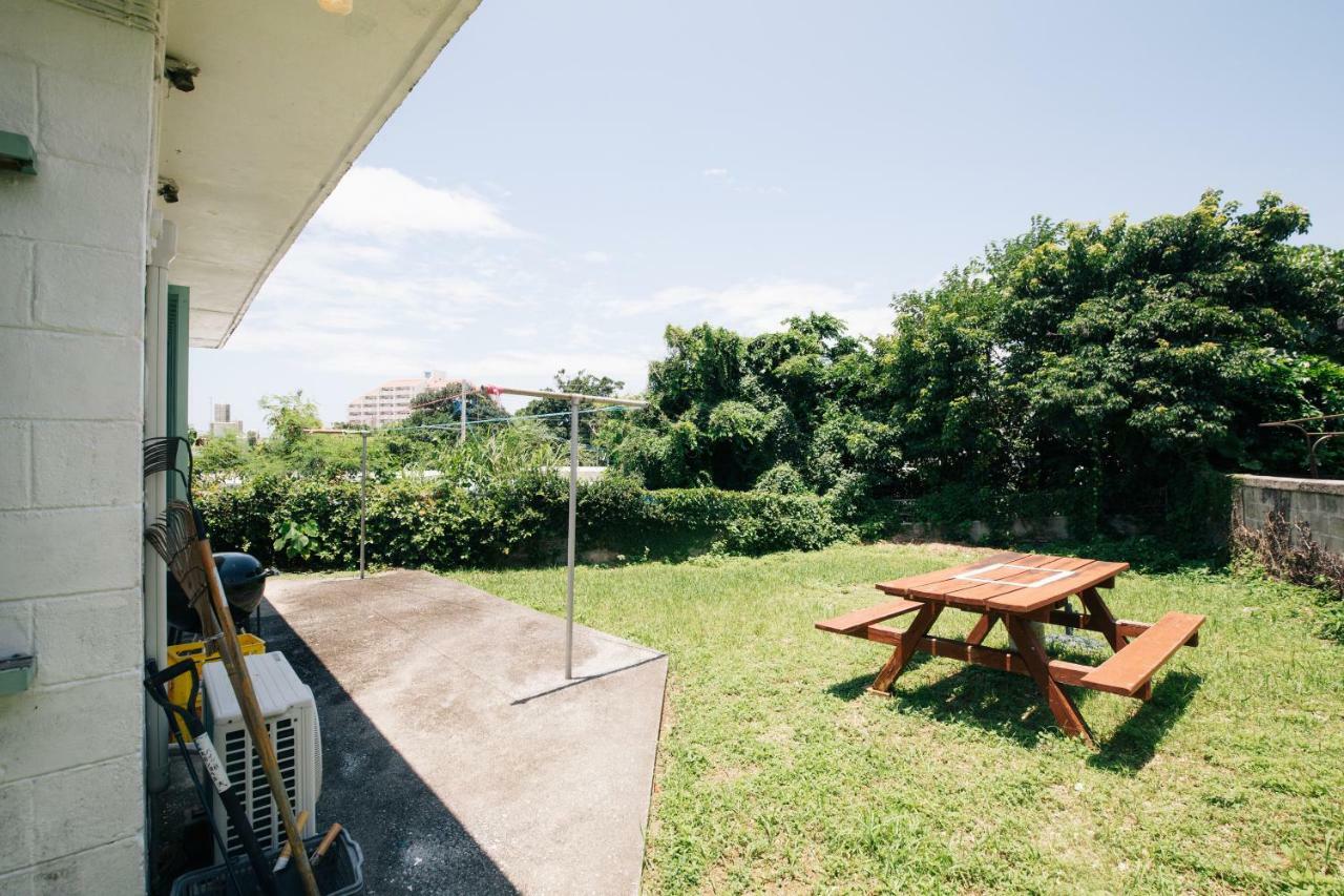Whale Okinawa Hotel Kadena Luaran gambar