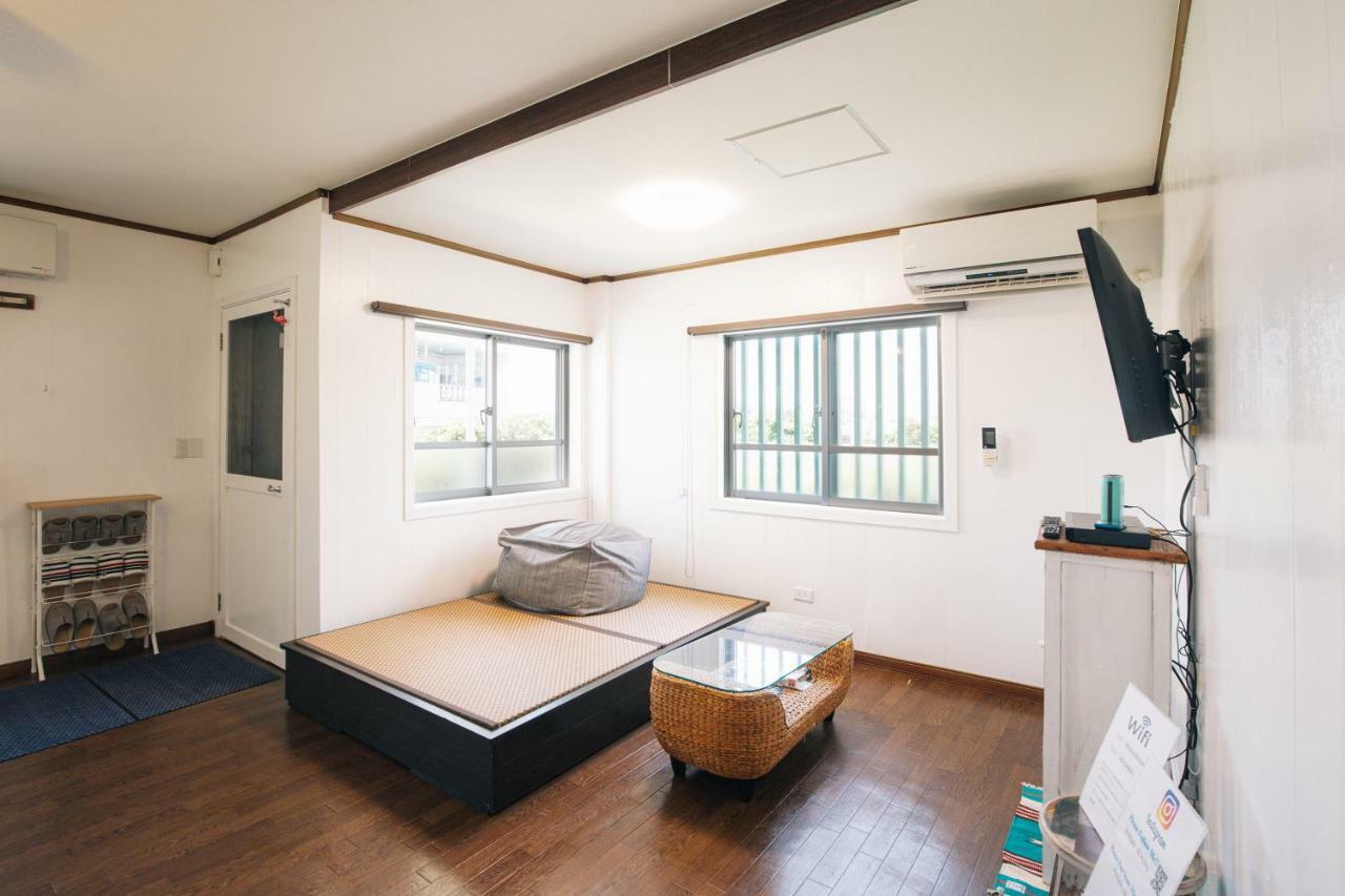 Whale Okinawa Hotel Kadena Luaran gambar
